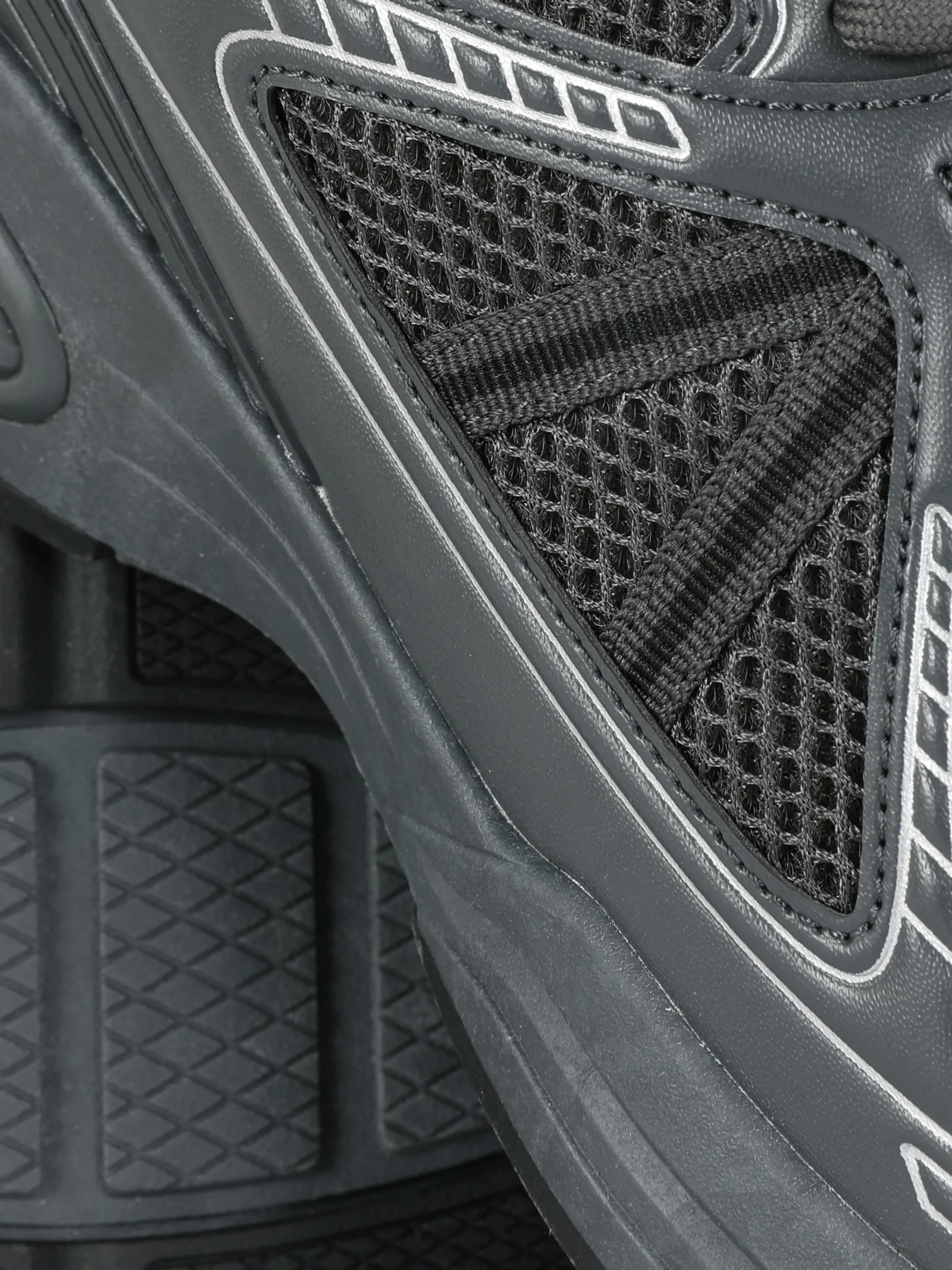 Baskets De Sport Basses à Empiècements|Primark