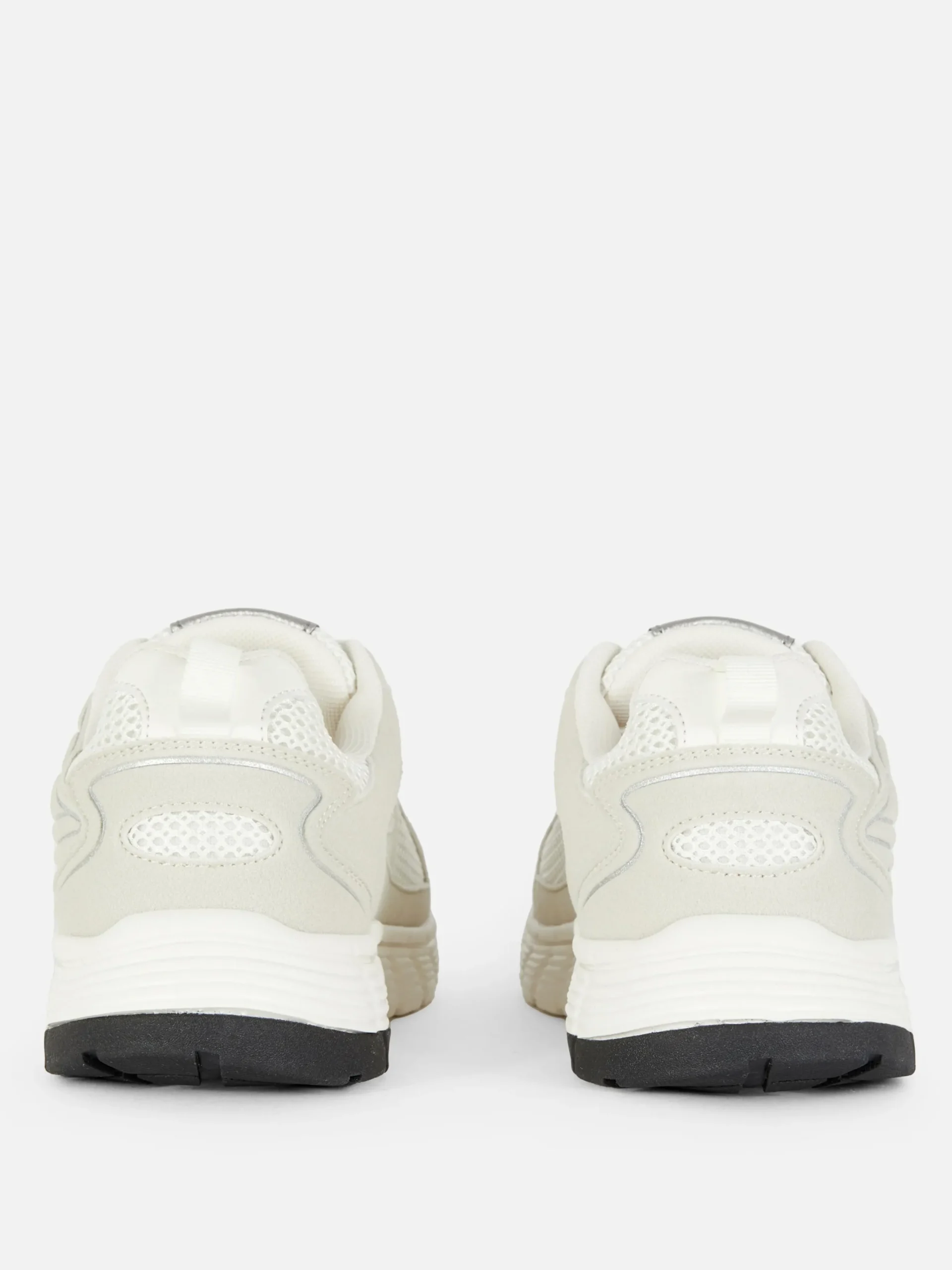 Baskets Sport à Empiècements Multiples|Primark Discount