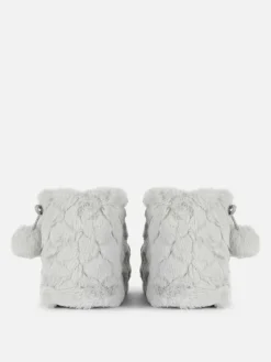 Bottines Duveteuses à Pompons|Primark Outlet