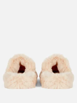 Chaussons Duveteux à Double Bride|Primark Outlet