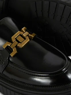 Mocassins épais Avec Chaîne|Primark Discount