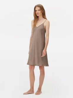 Nuisette En Satin à Col En V|Primark Clearance