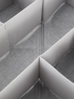 Option De Rangement De Taille Large Pour Vêtements|Primark Outlet