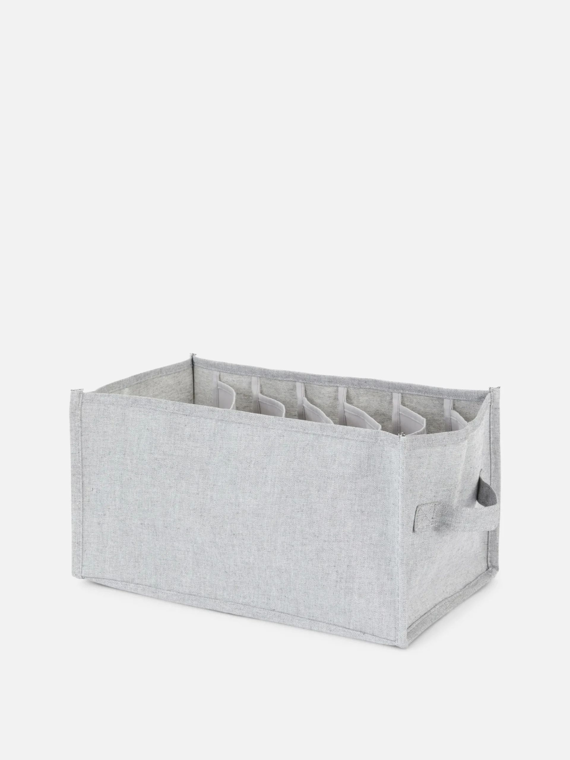 Option De Rangement De Taille Moyenne Pour Vêtements|Primark Online