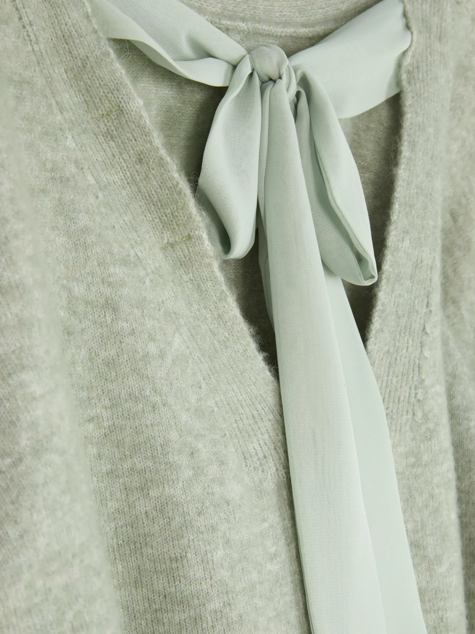 Pull Tricoté Avec Nœud Dans Le Dos|Primark Online