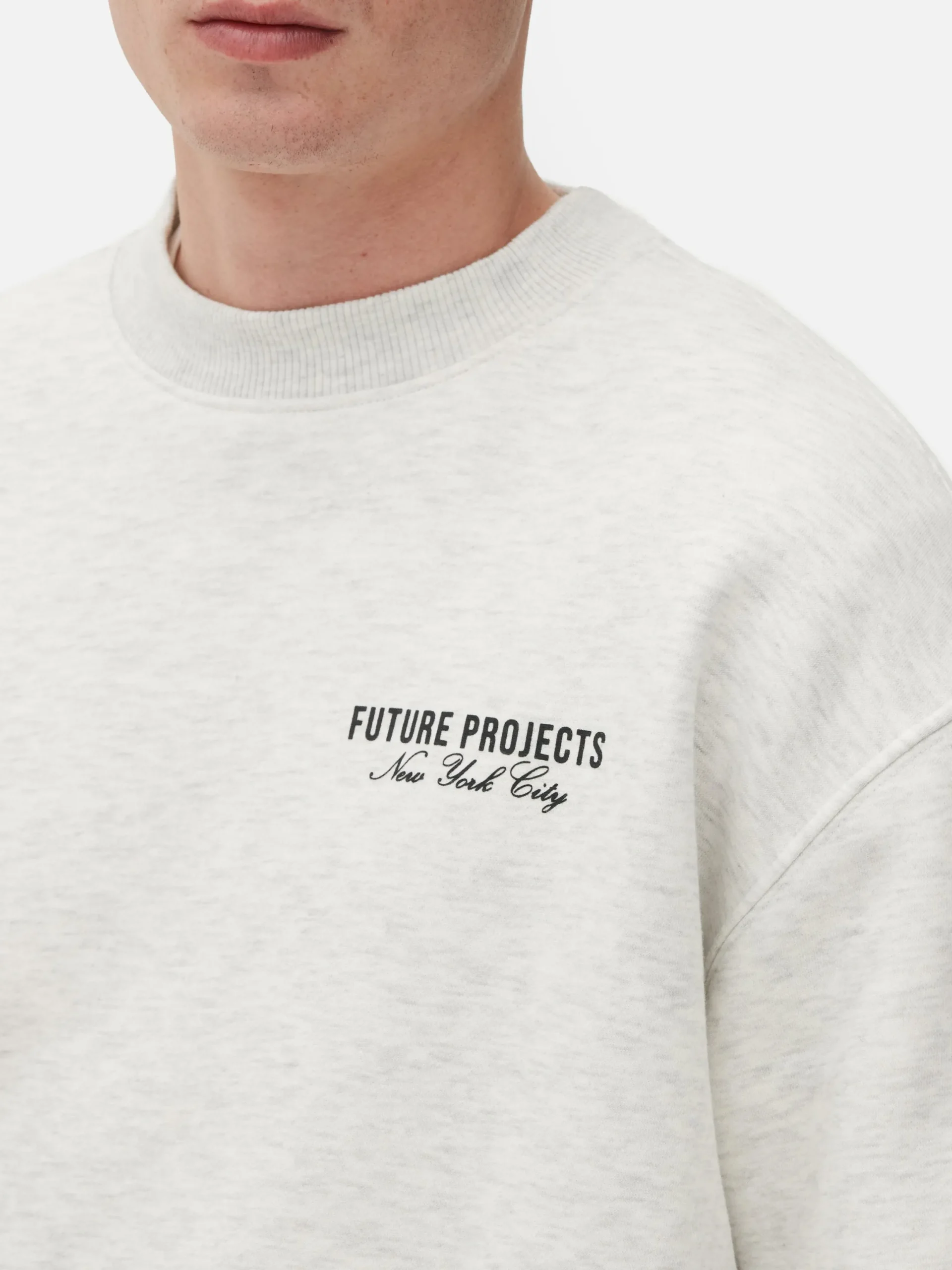 Sweat-shirt Future Projects New York City|Primark Outlet