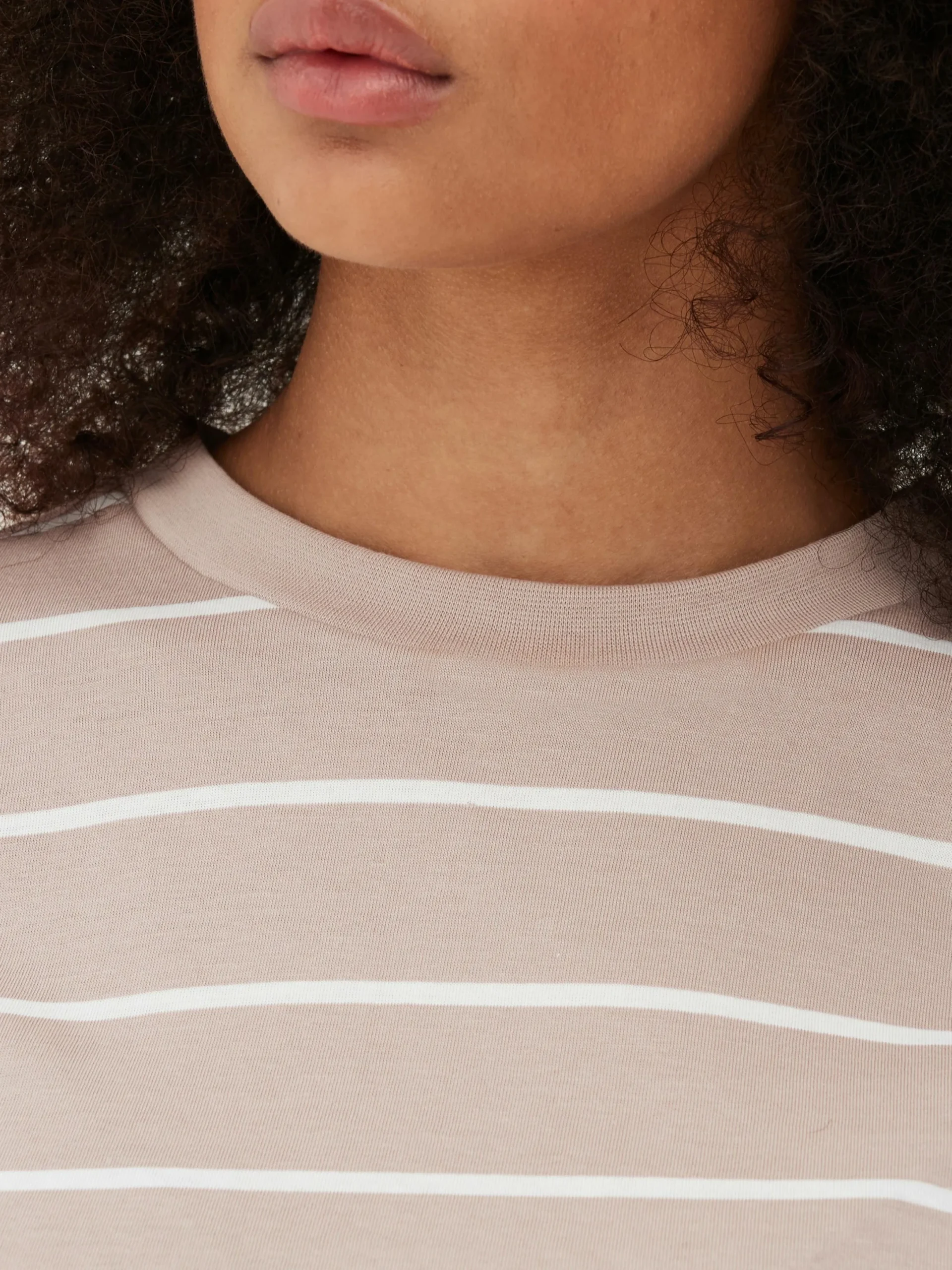 T-shirt à Rayures Et à Col Ras-du-cou|Primark