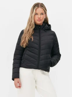 Une Doudoune Rembourrée à Capuche Super Légère|Primark Discount